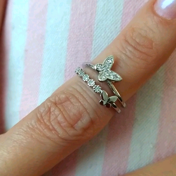 Sterling Silver cz Butterfly ring - Picture 2 of 6